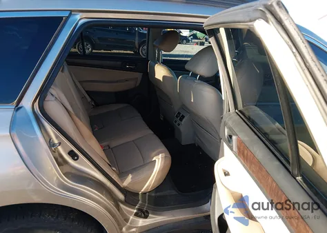 2015 Subaru Outback 2.5I Limited из США, поврежденный, VIN 4S4BSBLC3F3247794